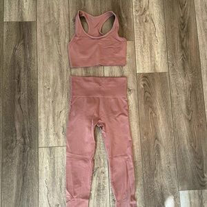 Woman’s workout set